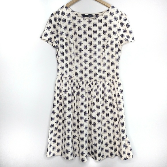 Atmosphere Ivory & Purple Swing Dress - Picture 2 of 8